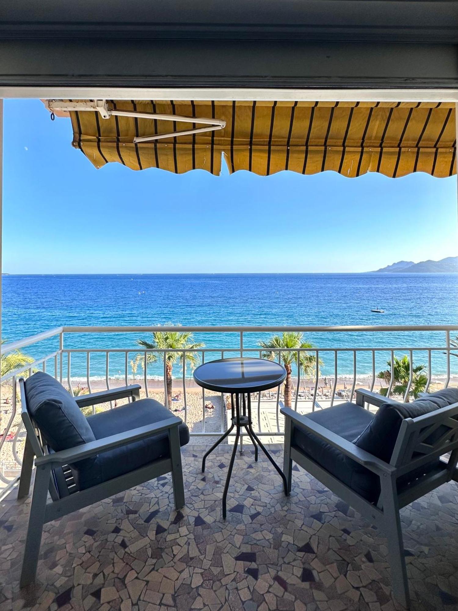 Plage Du Midi- Vue Sur Mer Standing Presta カンヌ エクステリア 写真